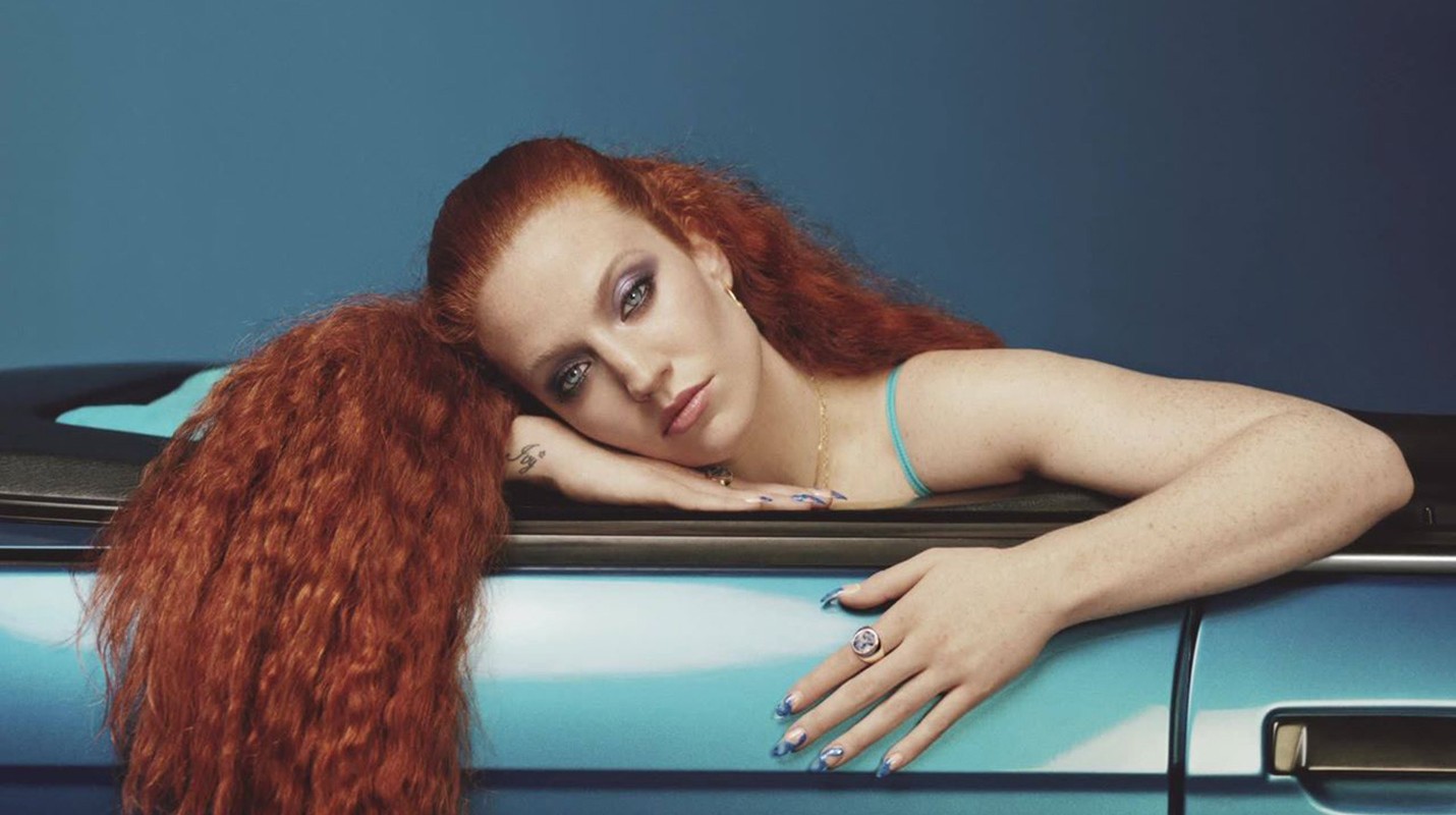 Jess Glynne