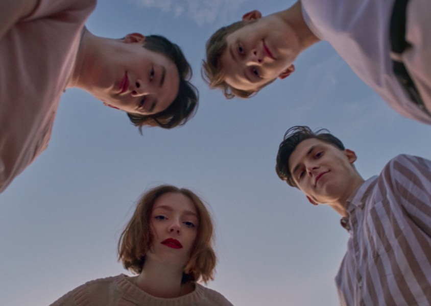 Sophie And The Giants